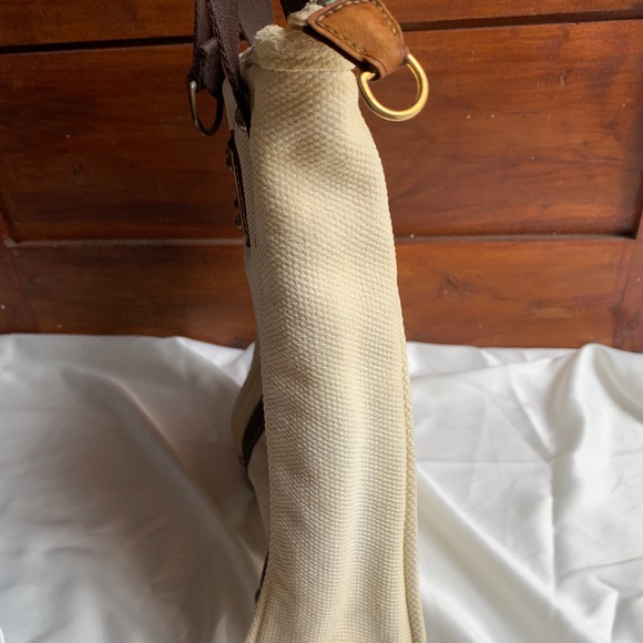 Authentic Louis Vuitton Canvas Antigua MM - Picture 11 of 15